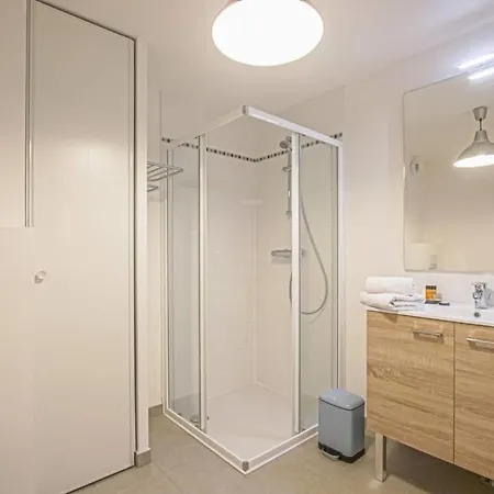 Port De Plaisance City Center 2 Pers. Caen